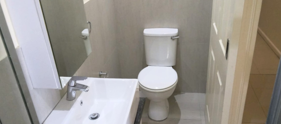 2 Bedroom Property for Sale in Strand North Western Cape